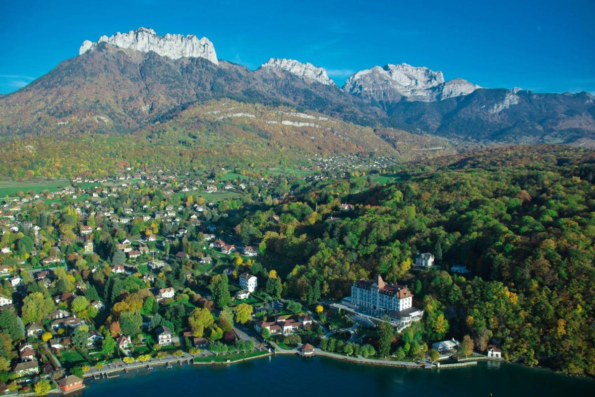 Le Palace De Menthon