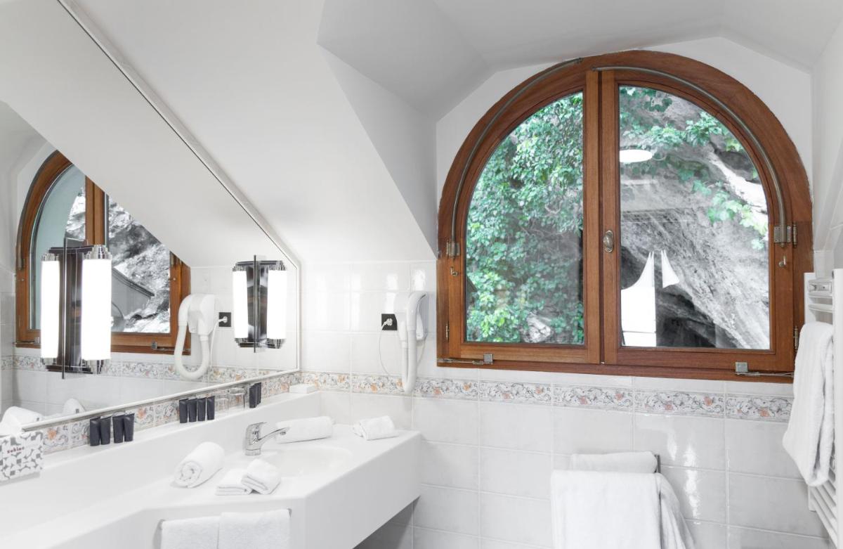 Le Palace De Menthon