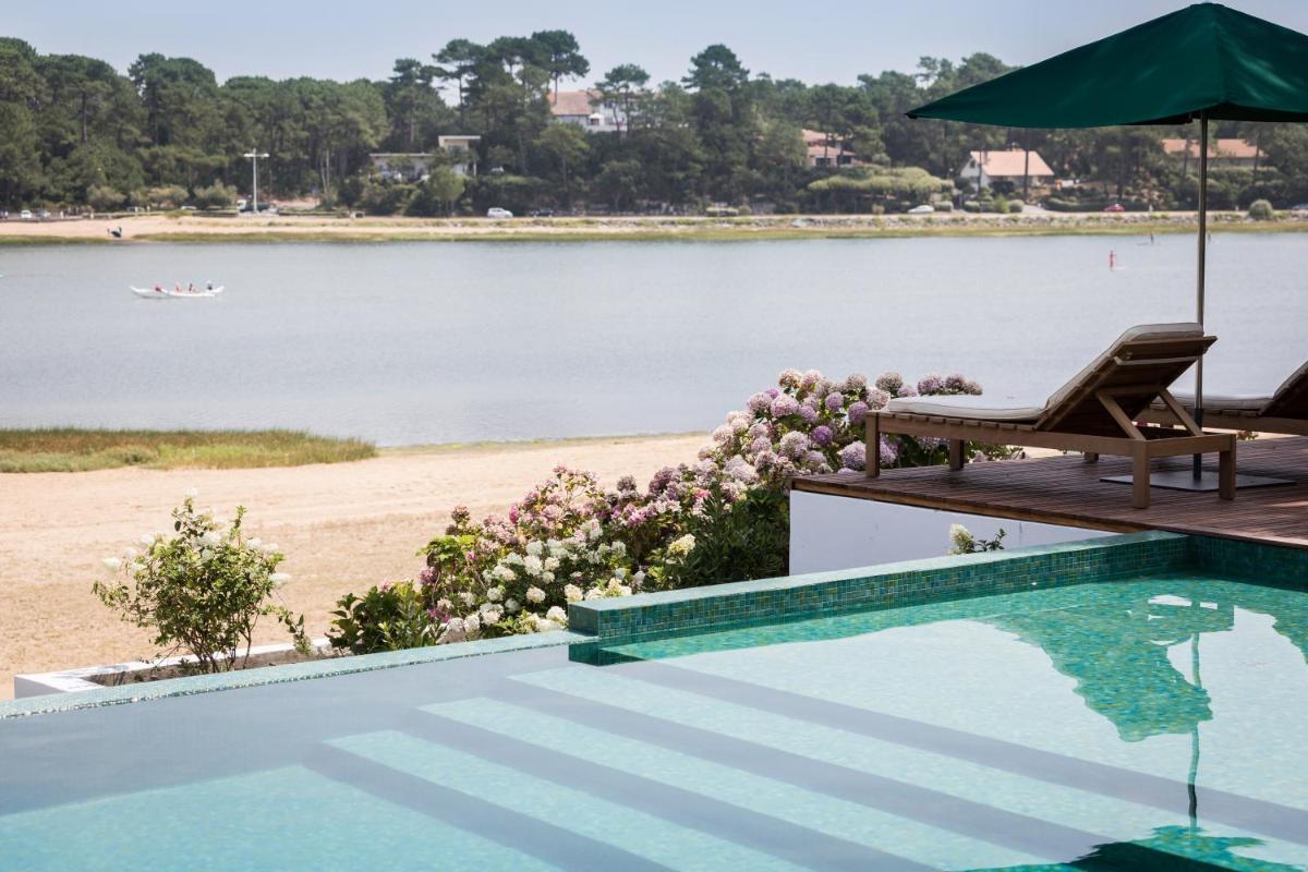 Les Hortensias du Lac - Fontenille Collection