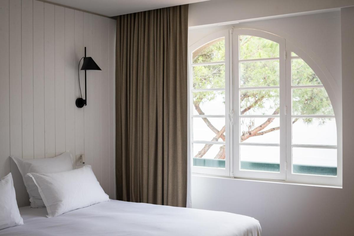 Les Hortensias du Lac - Fontenille Collection