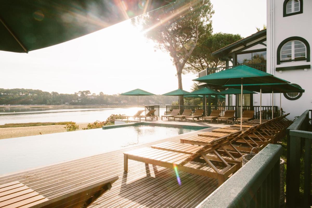 Les Hortensias du Lac - Fontenille Collection