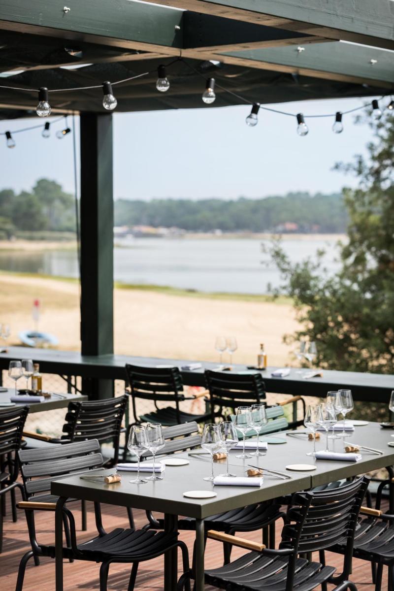 Les Hortensias du Lac - Fontenille Collection