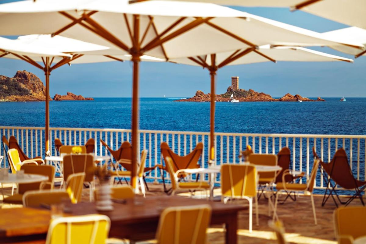 Les Roches Rouges, a Beaumier hotel