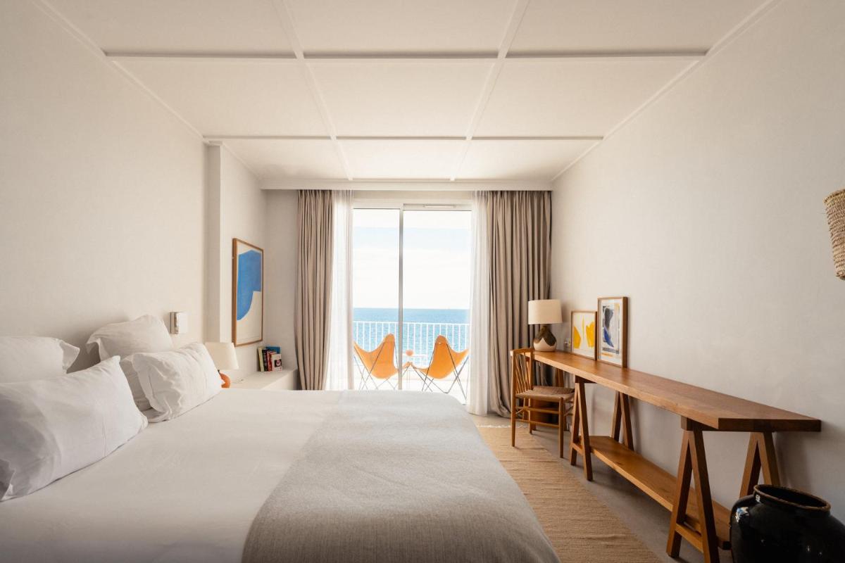 Les Roches Rouges, a Beaumier hotel