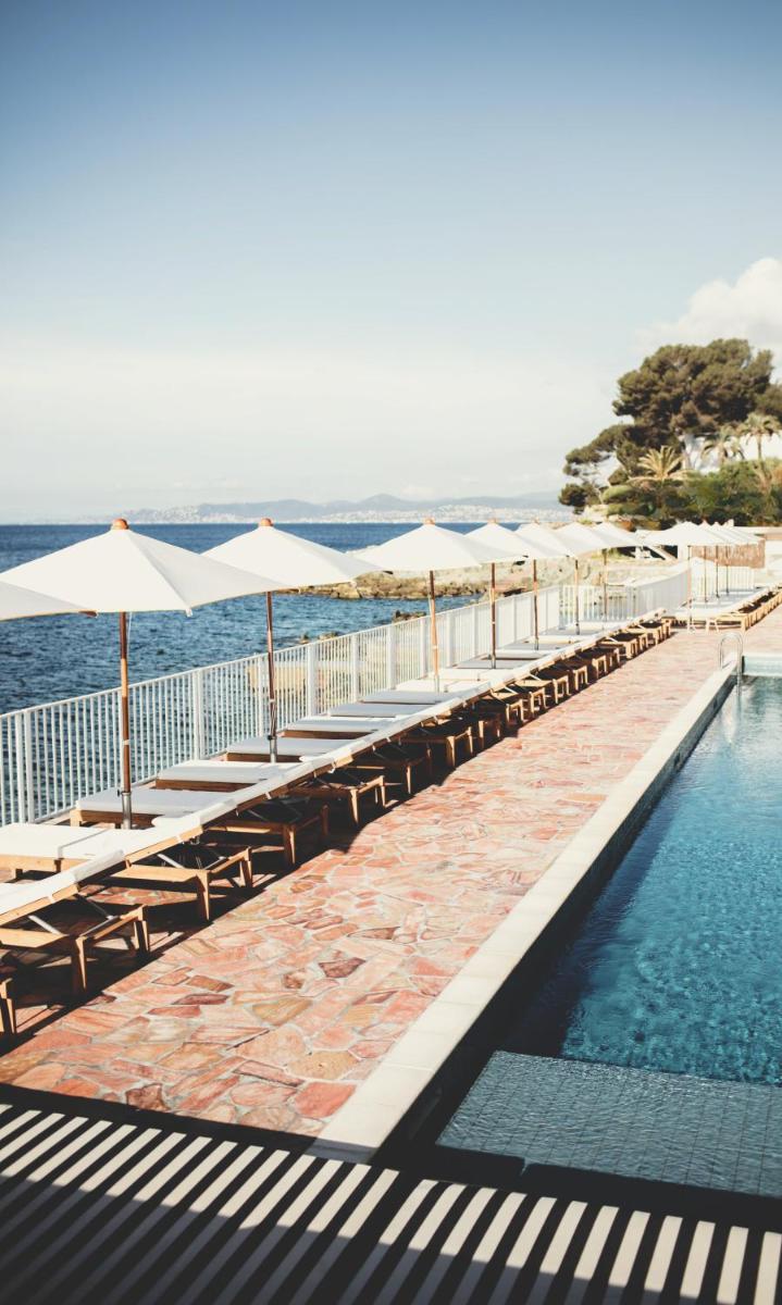 Les Roches Rouges, a Beaumier hotel