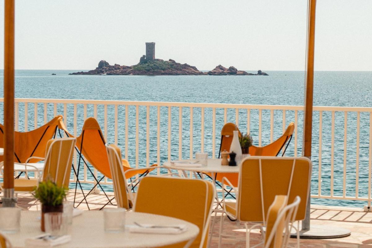 Les Roches Rouges, a Beaumier hotel