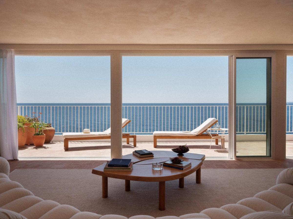 Les Roches Rouges, a Beaumier hotel