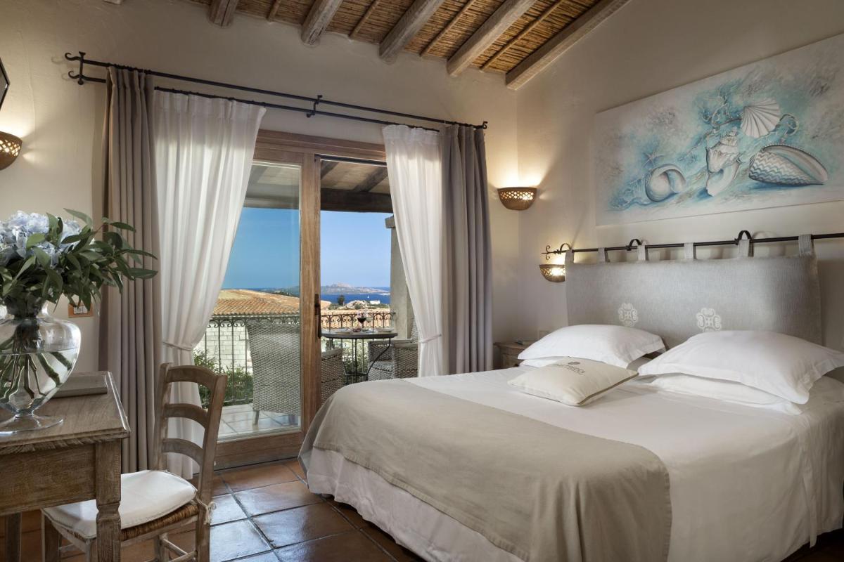 Hotel Li Finistreddi