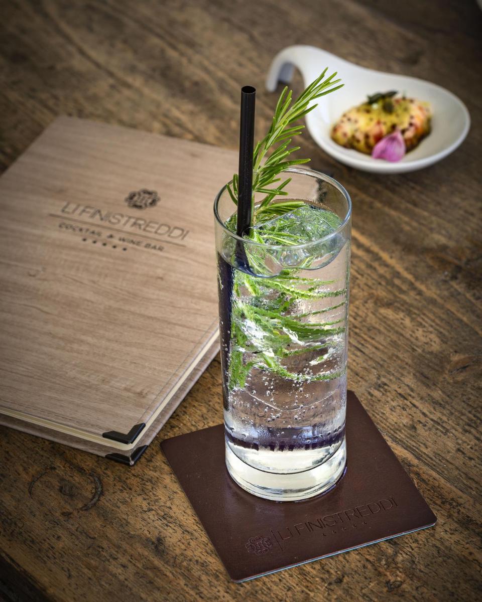 Hotel Li Finistreddi