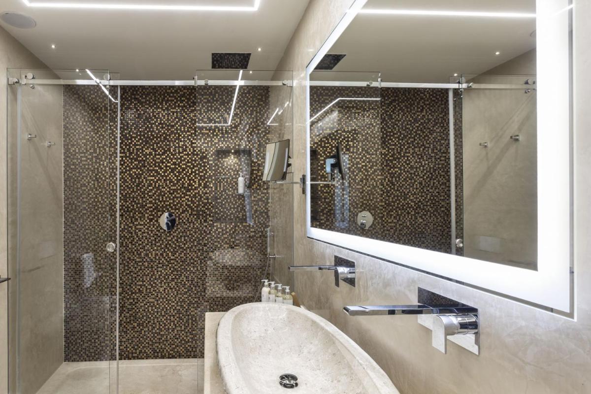 Hotel Li Finistreddi