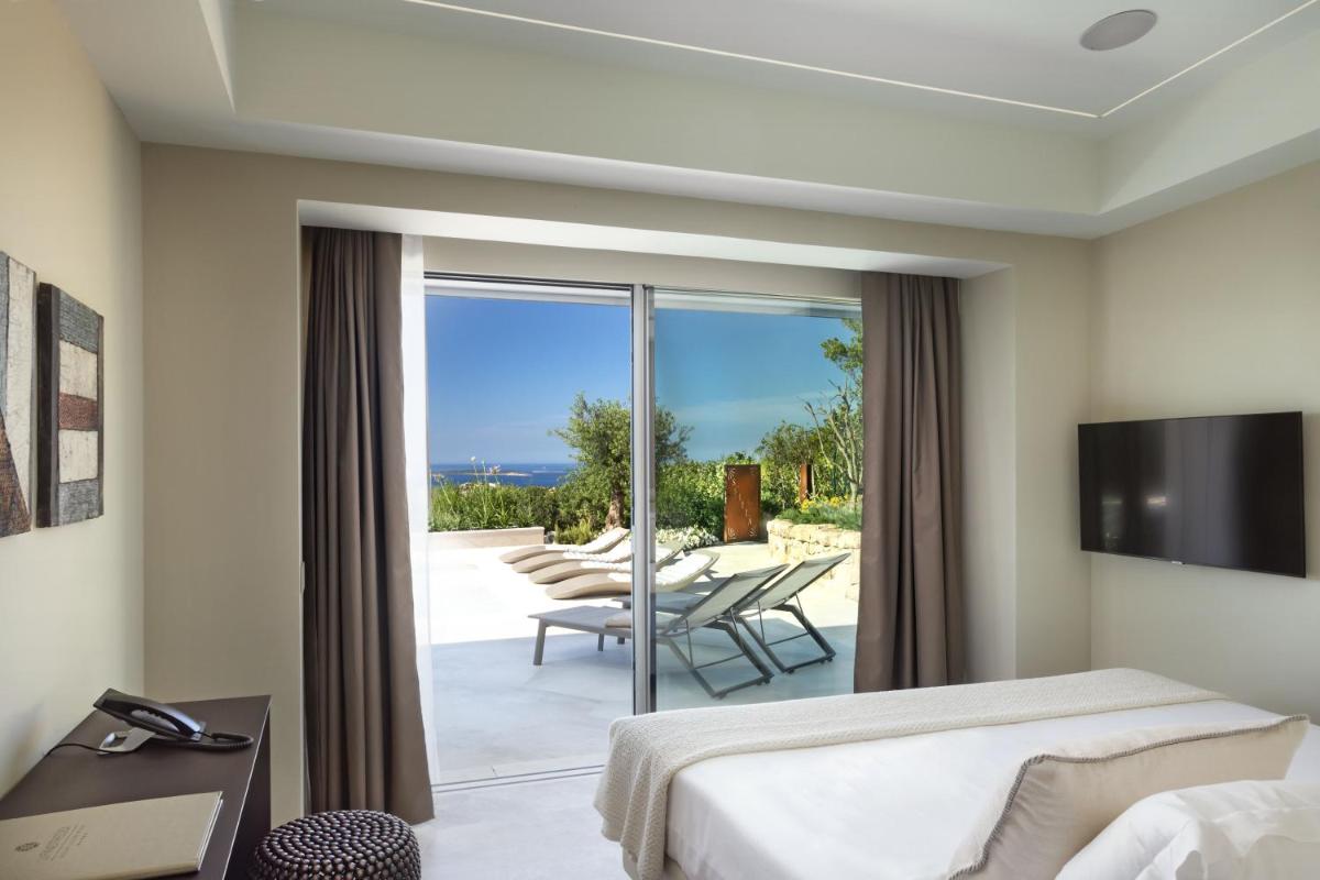 Hotel Li Finistreddi