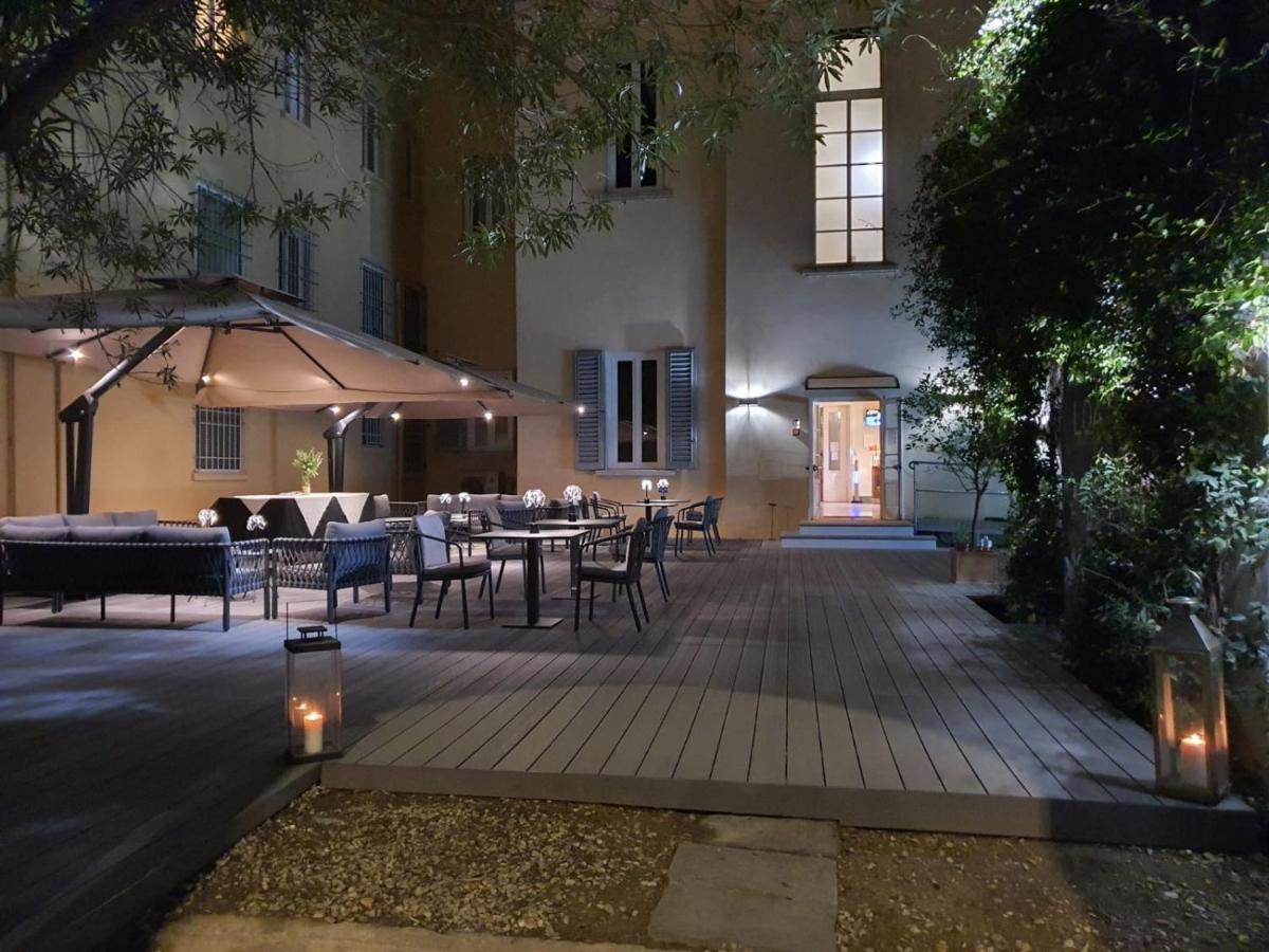 Hotel Lungarno Vespucci 50