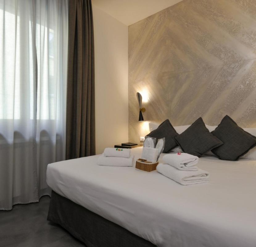 Hotel Lungarno Vespucci 50