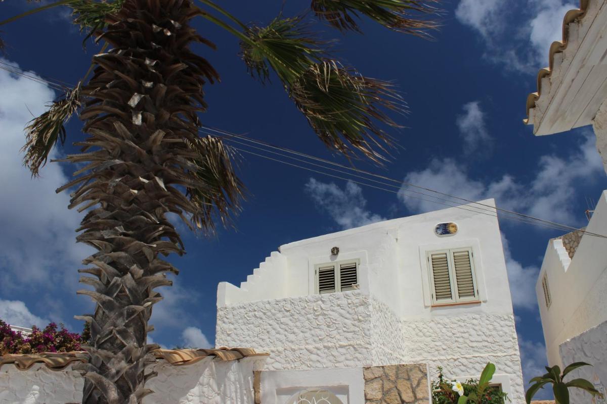 Hotel Macondo
