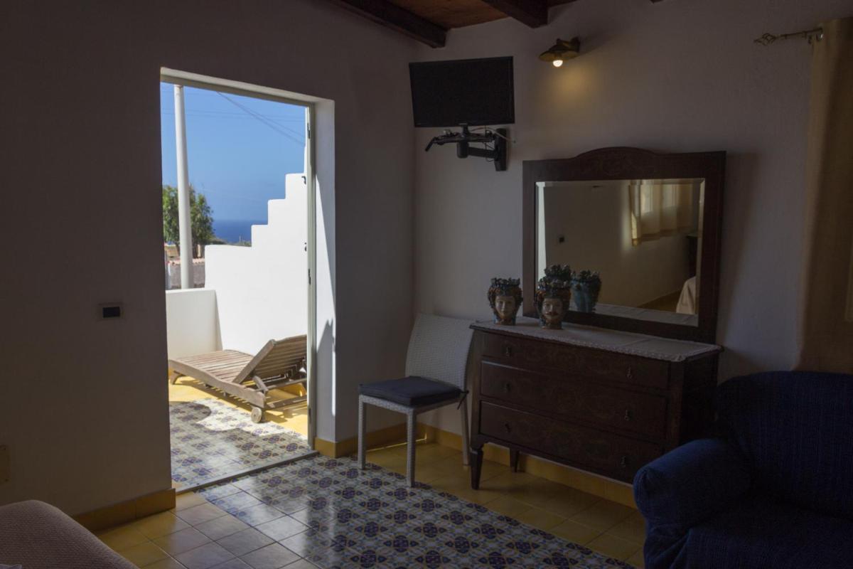 Hotel Macondo