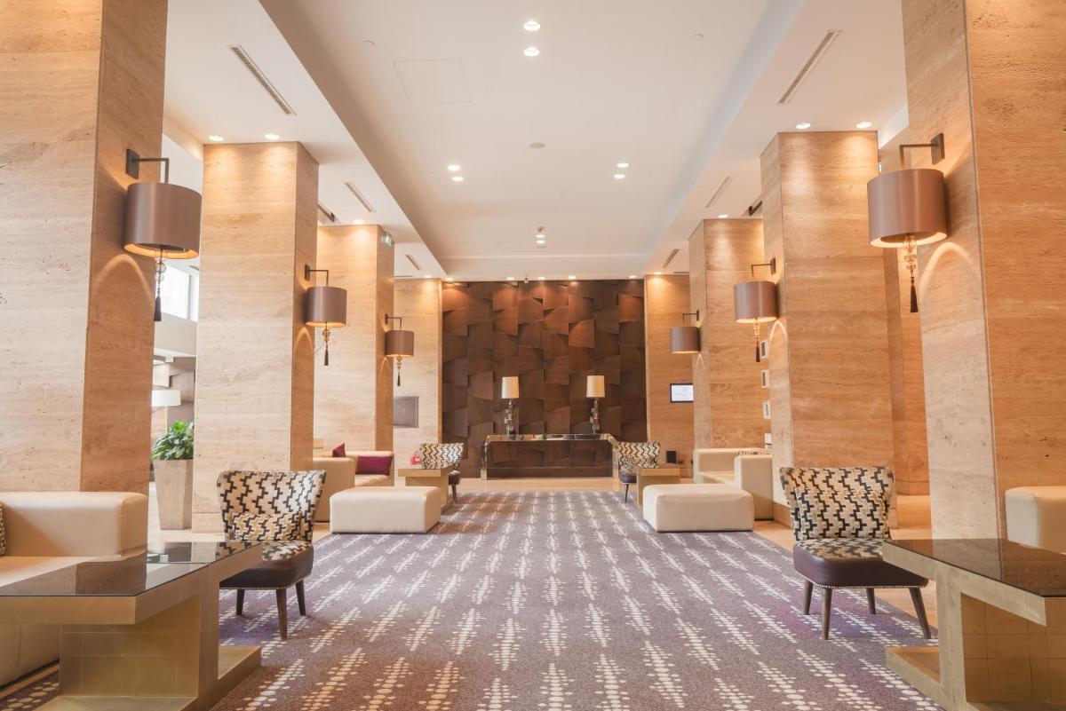 Metropol Palace, Belgrade