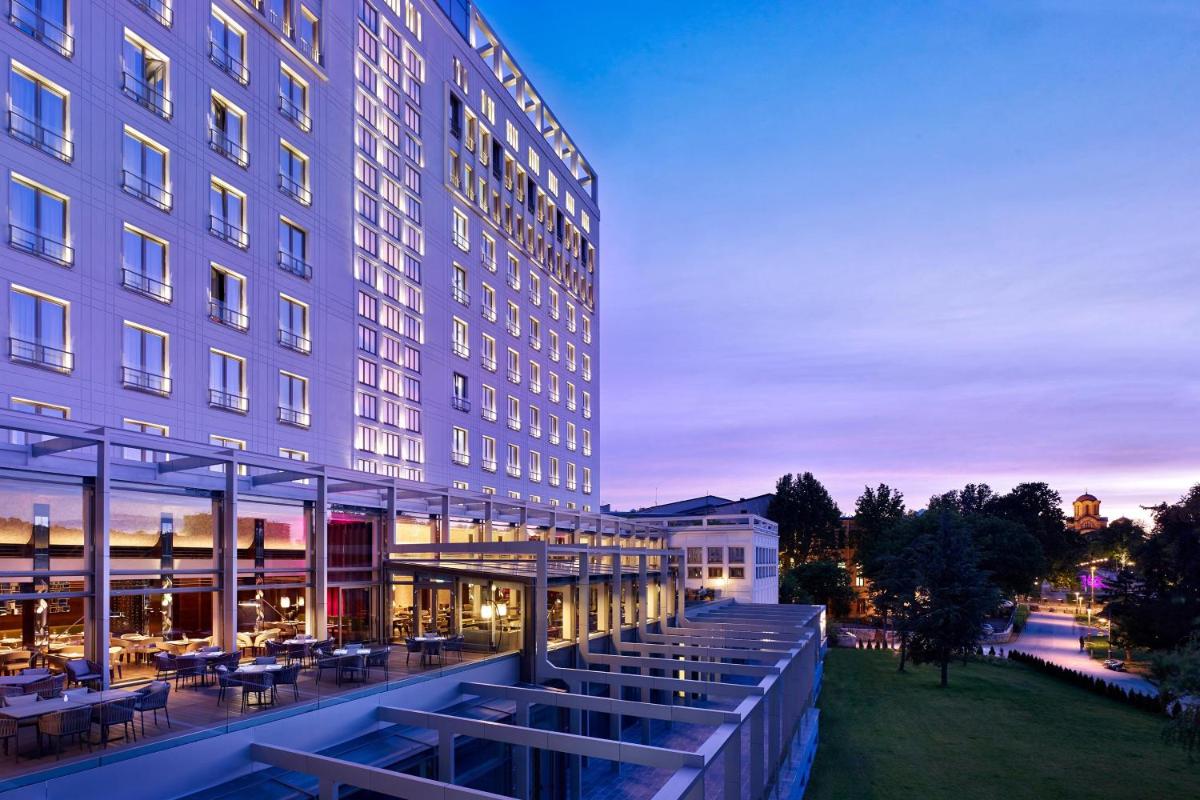 Metropol Palace, Belgrade