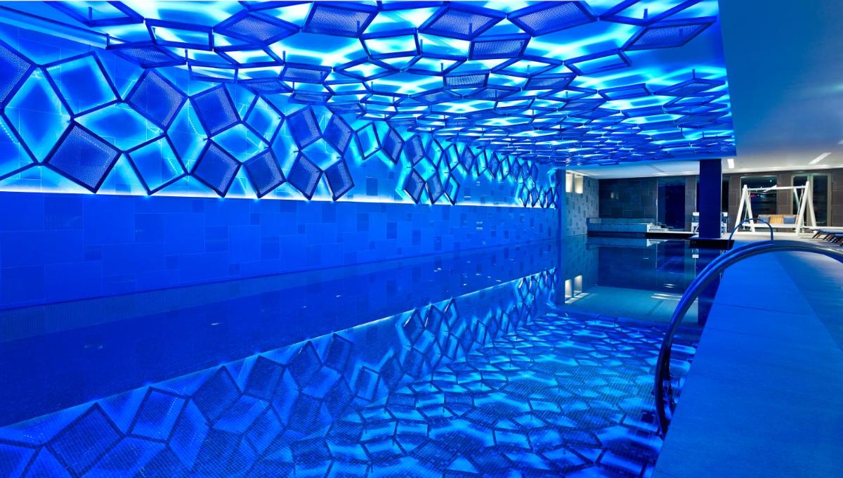 Metropol Palace, Belgrade