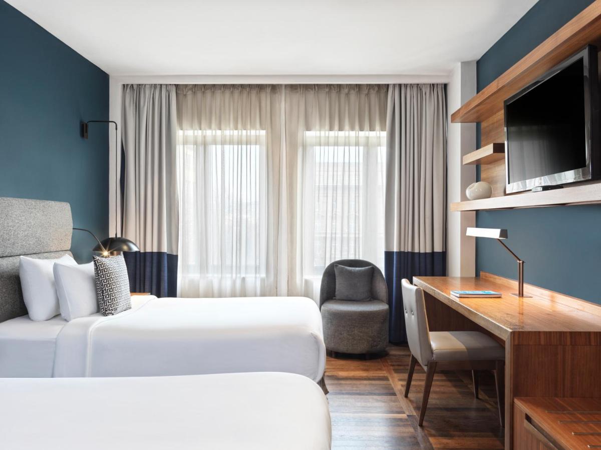 Metropol Palace, Belgrade