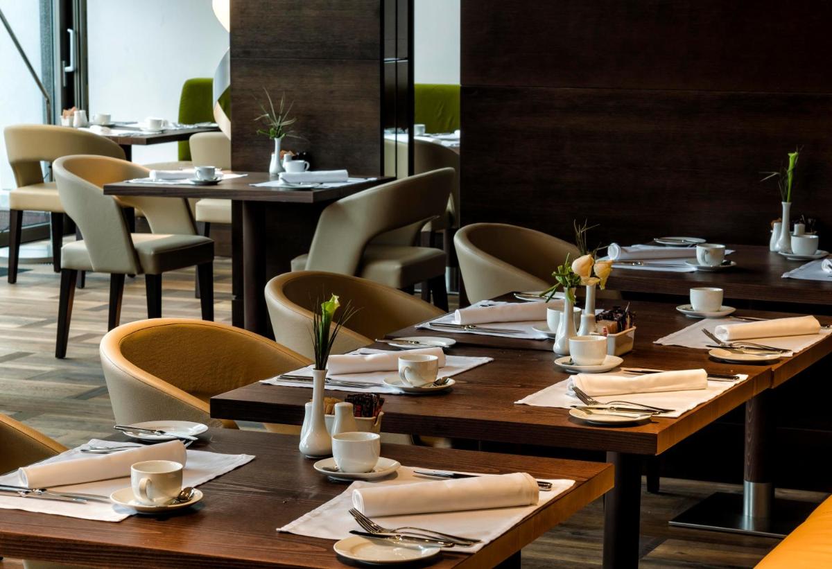 Metropol Palace, Belgrade