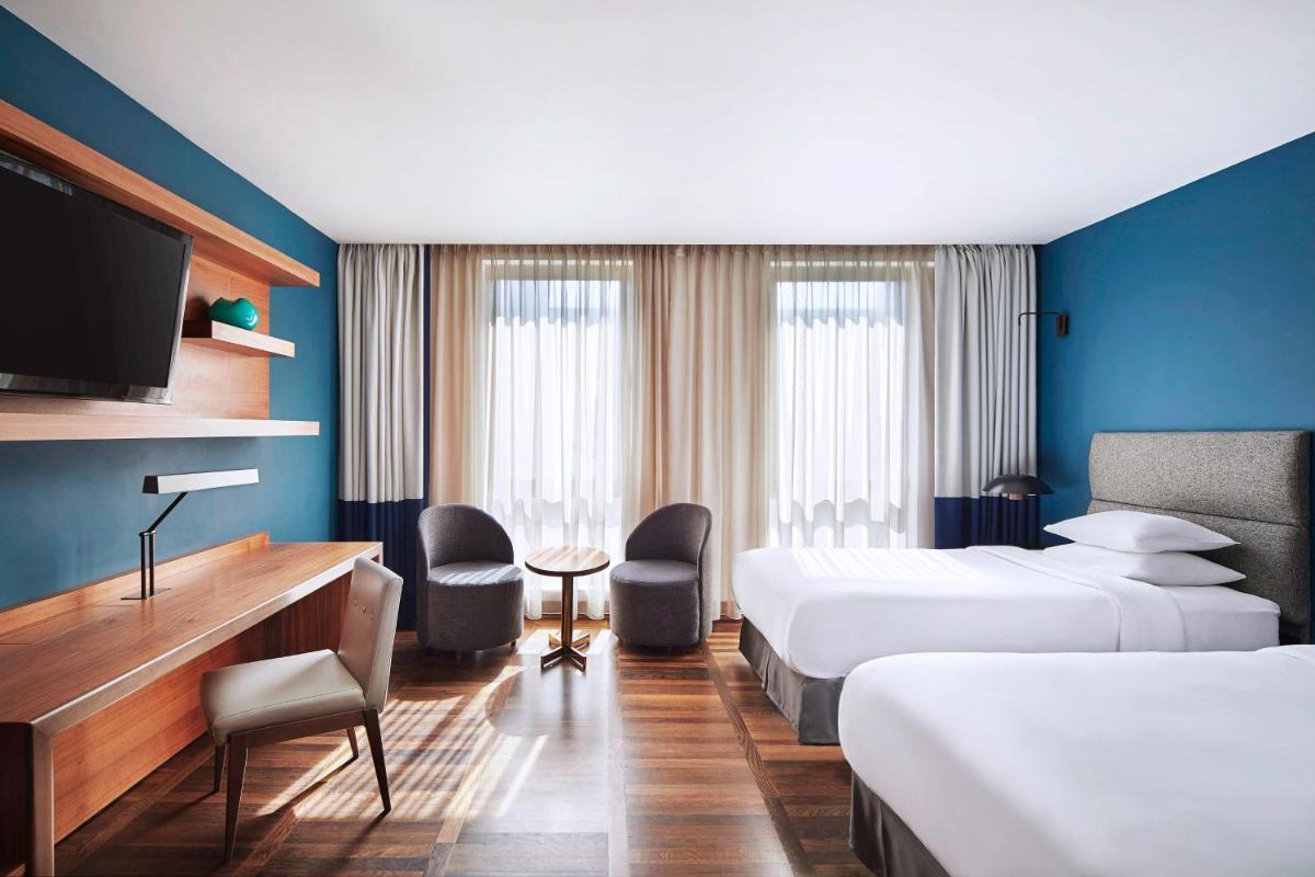 Metropol Palace, Belgrade