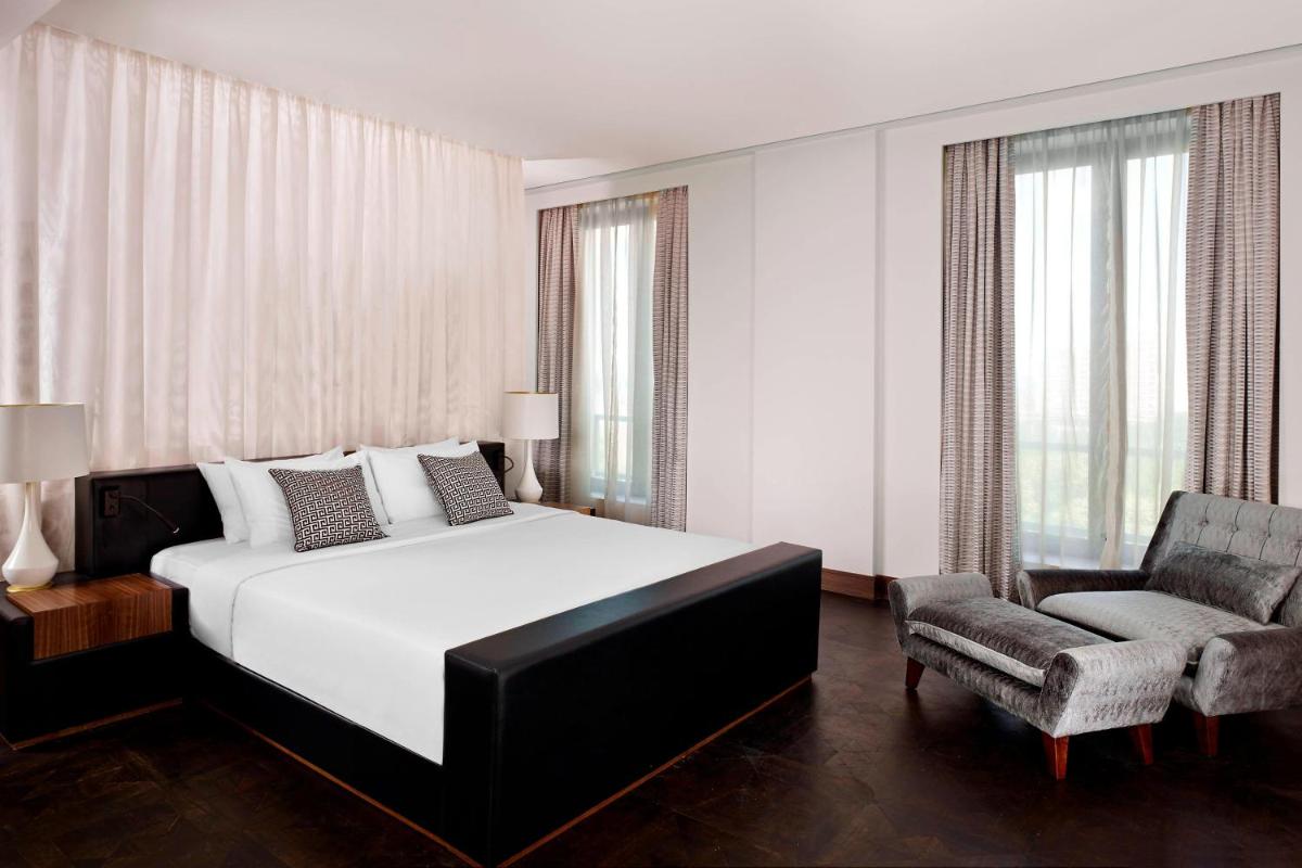 Metropol Palace, Belgrade