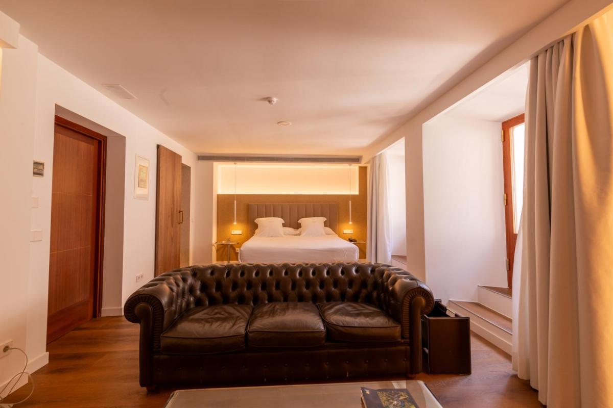 Mirador de Dalt Vila-Relais & Chateaux