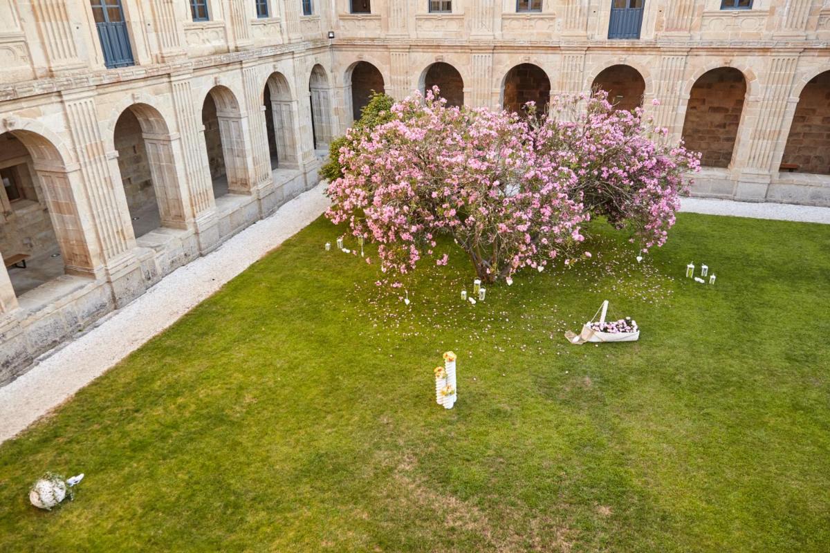 Eurostars Monumento Monasterio de San Clodio Hotel