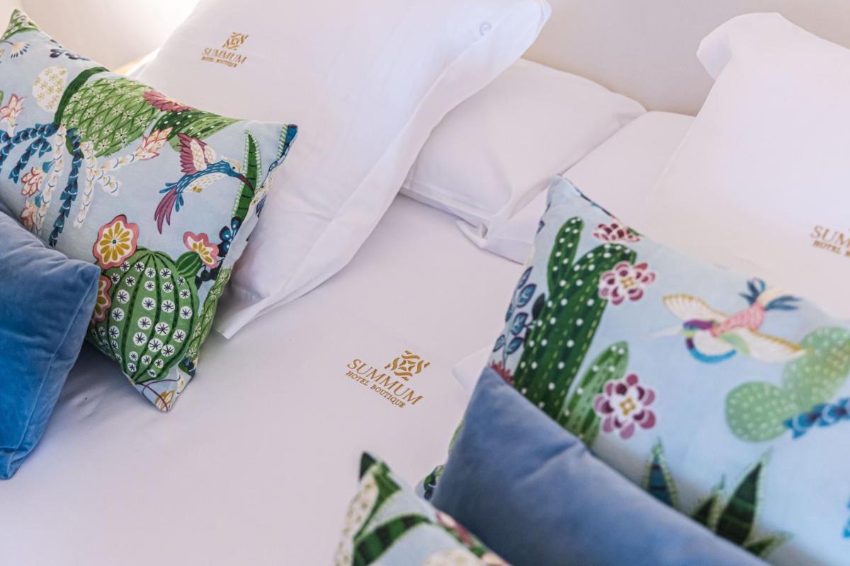 Hotel Monells Summum