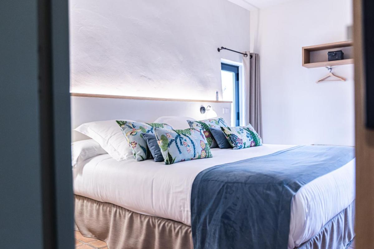 Hotel Boutique Monells Summum