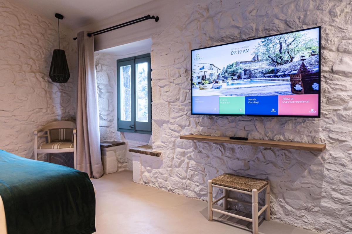 Hotel Boutique Monells Summum