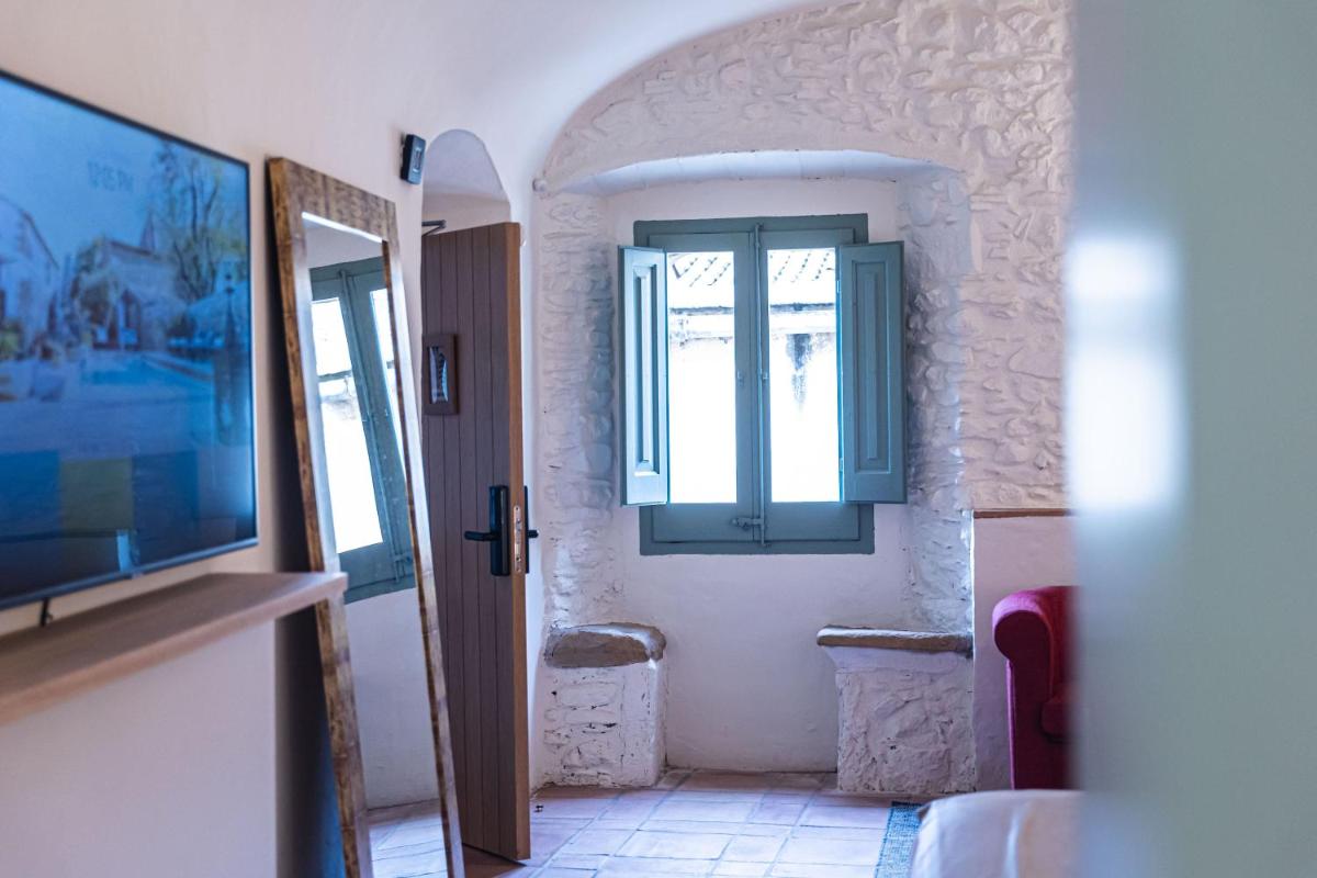 Hotel Boutique Monells Summum