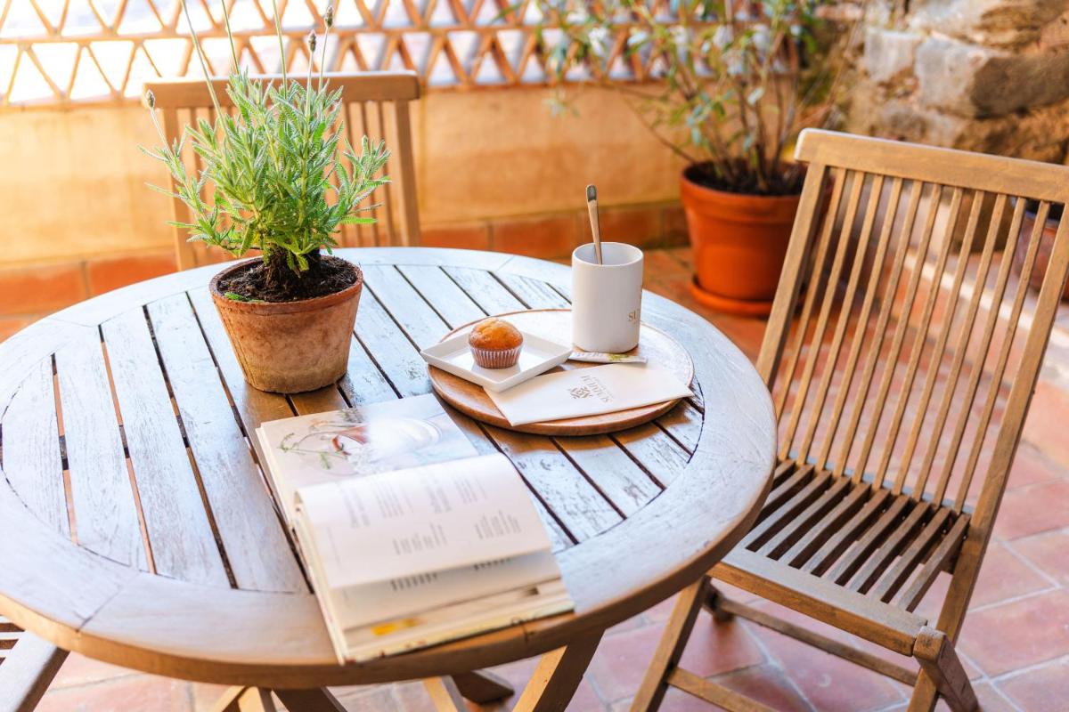 Hotel Boutique Monells Summum