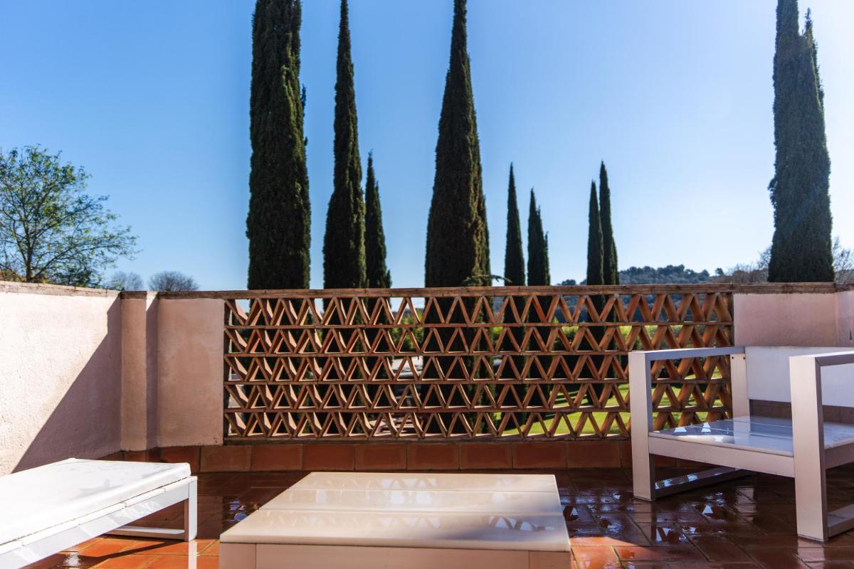 Hotel Boutique Monells Summum