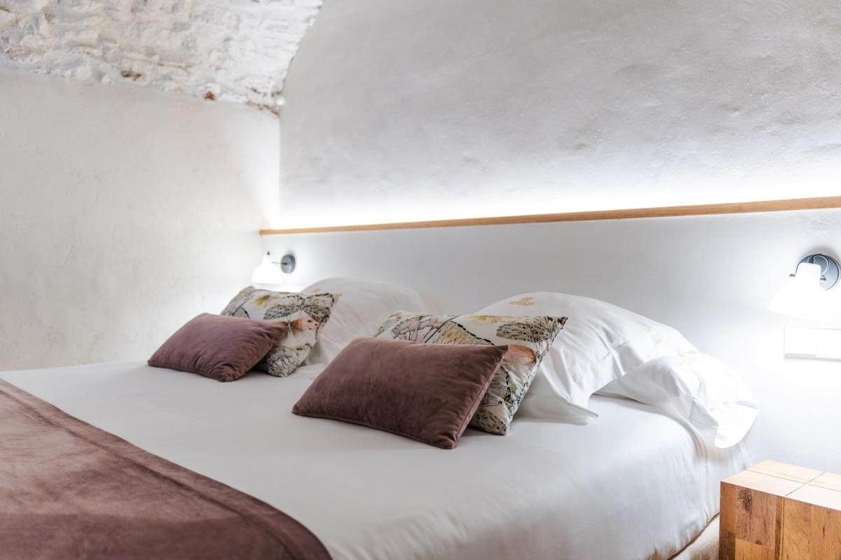 Hotel Boutique Monells Summum
