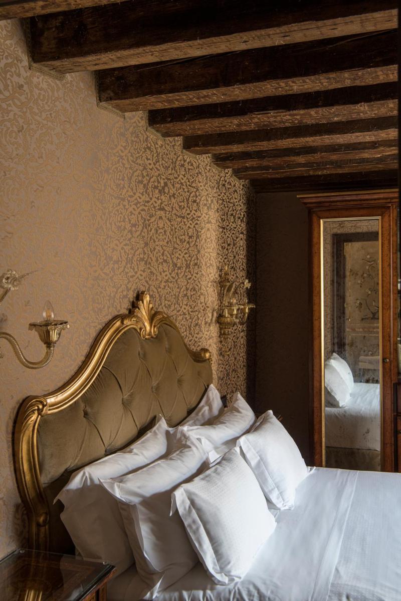 Hotel Nani Mocenigo Palace