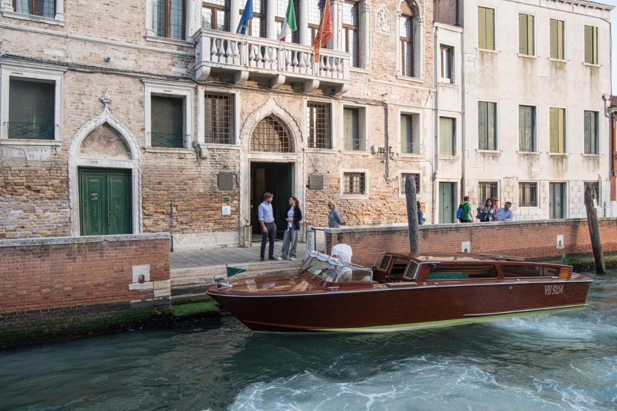 Hotel Nani Mocenigo Palace