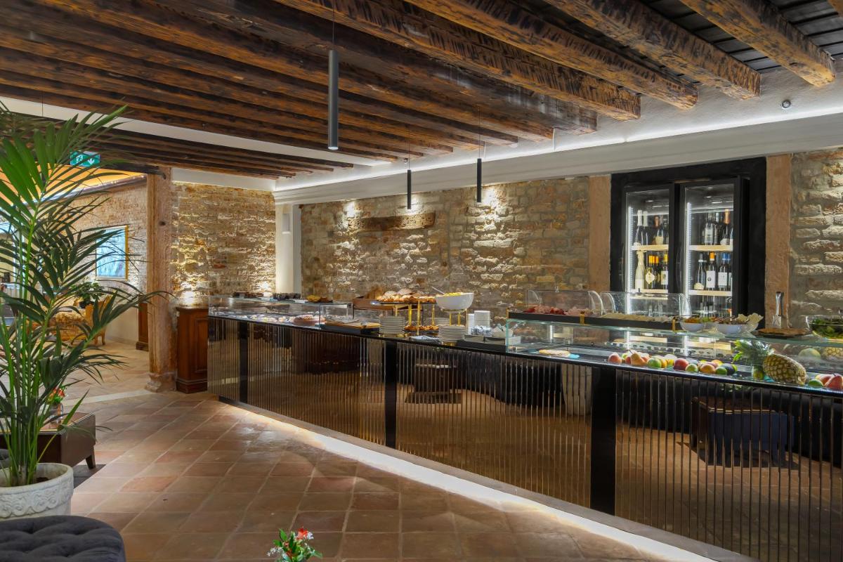 Hotel Nani Mocenigo Palace