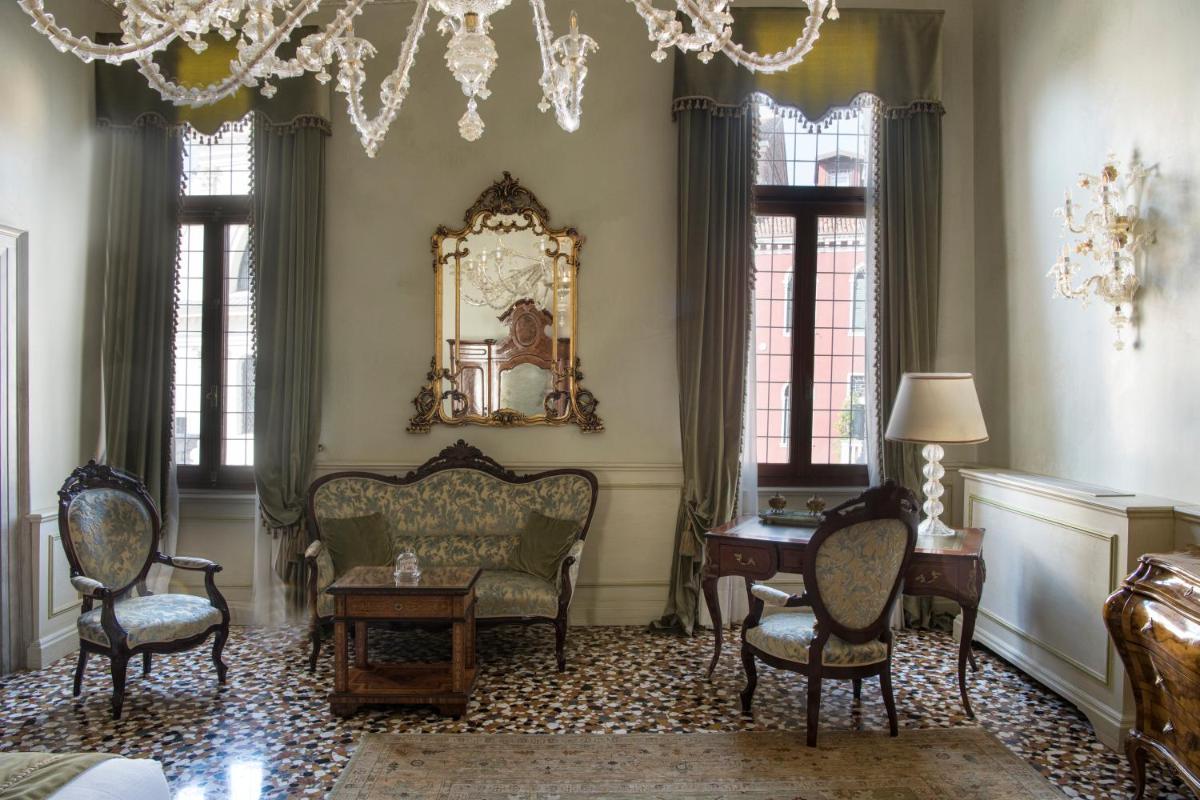 Hotel Nani Mocenigo Palace