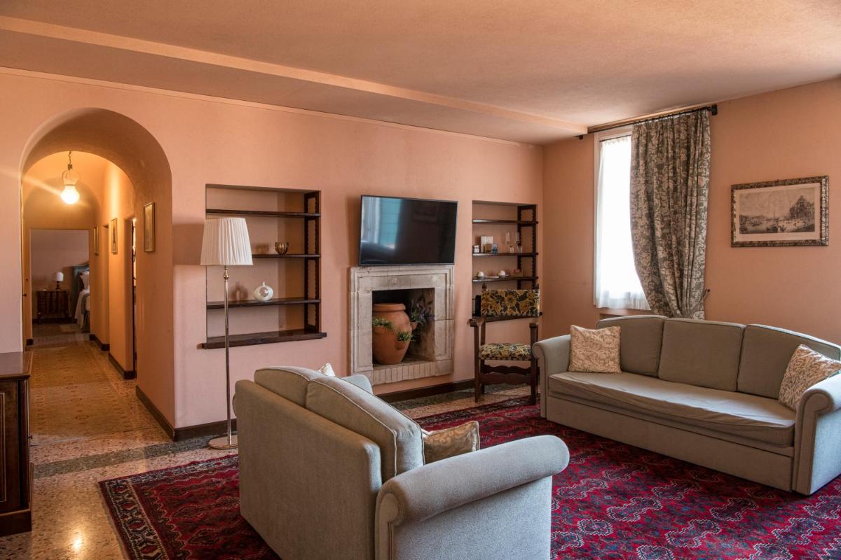 Hotel Nani Mocenigo Palace
