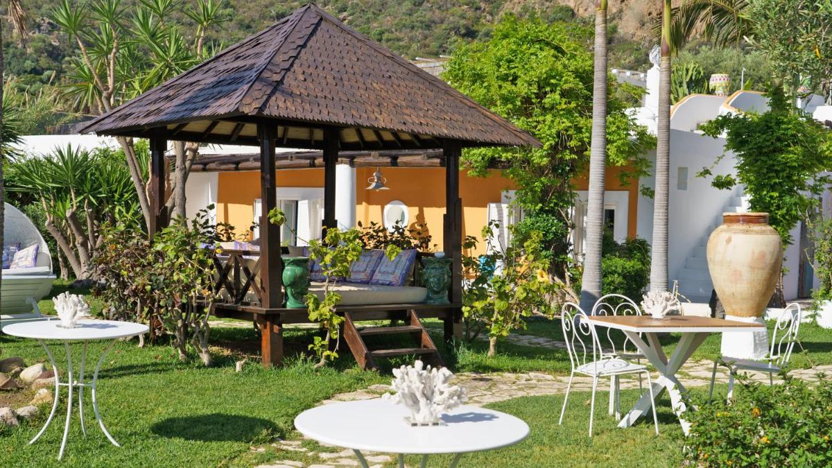 Hotel Oasi