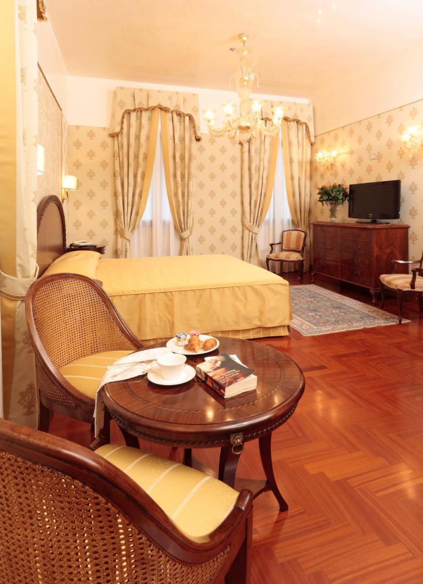 Hotel Palazzo Stern