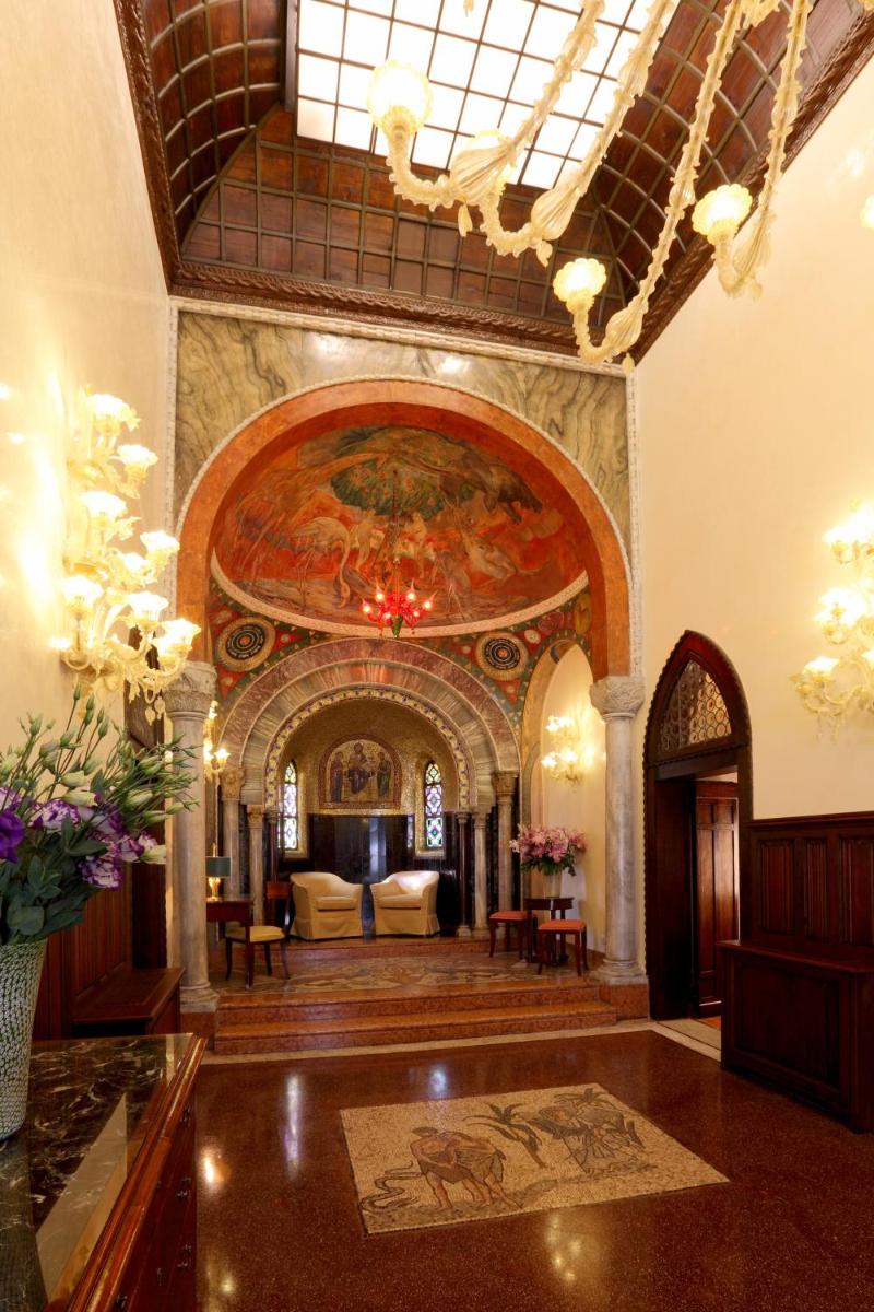 Hotel Palazzo Stern