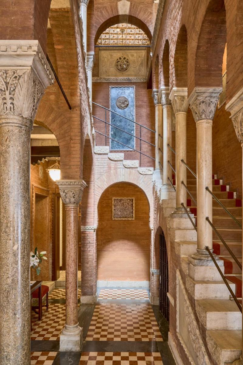 Hotel Palazzo Stern