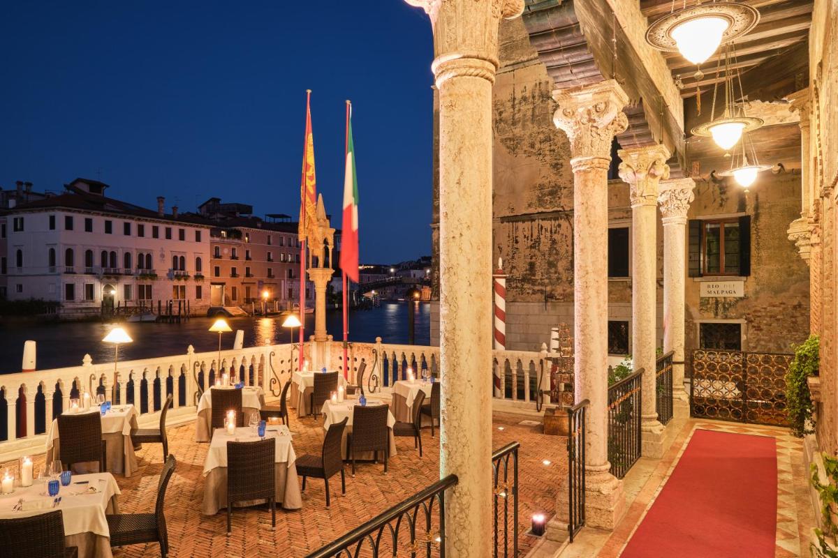 Hotel Palazzo Stern
