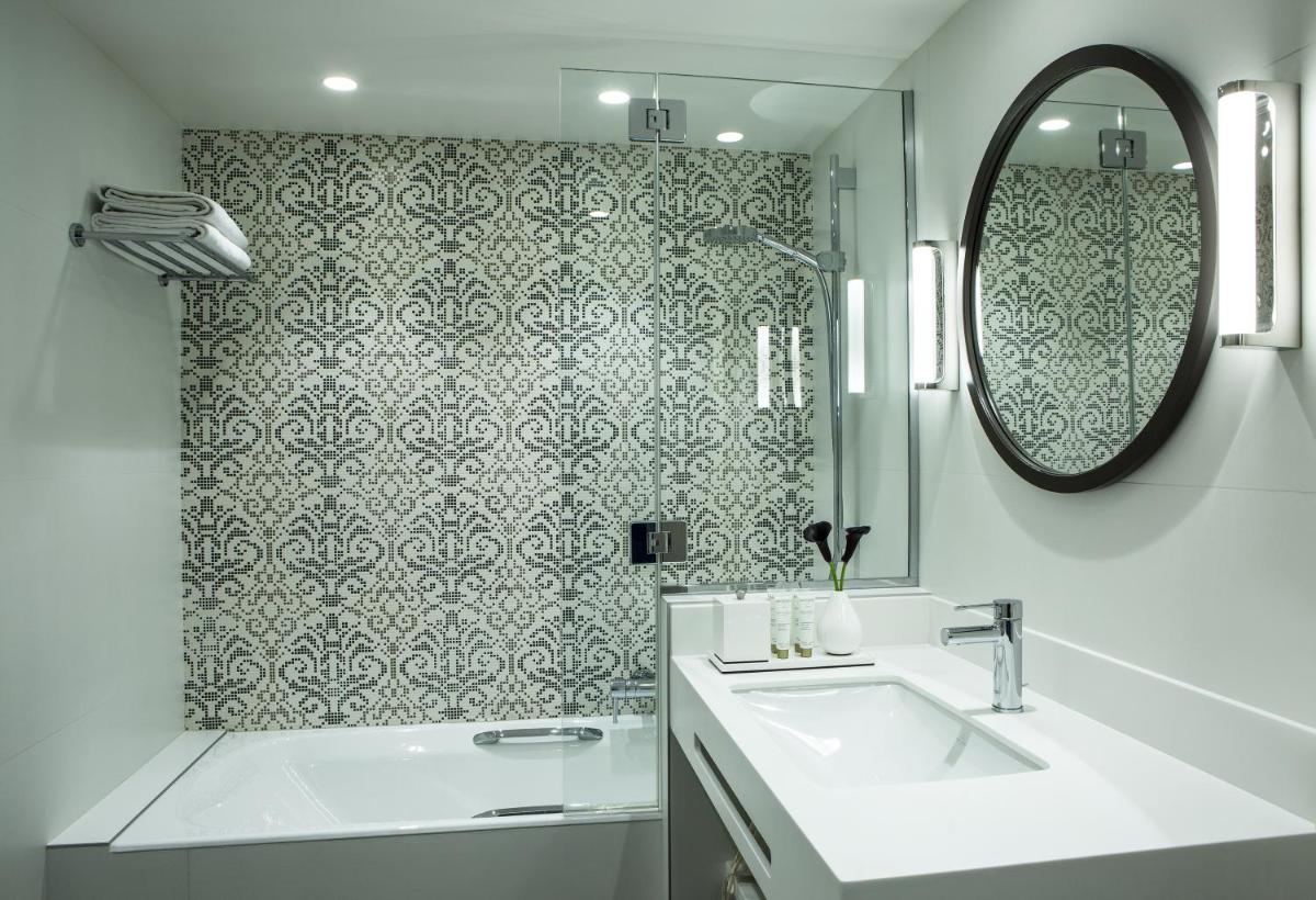 Hôtel Parc Saint-Séverin - Esprit de France