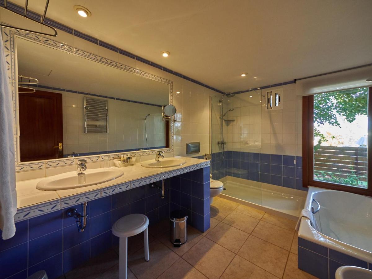 Hotel Petit Cala Fornells