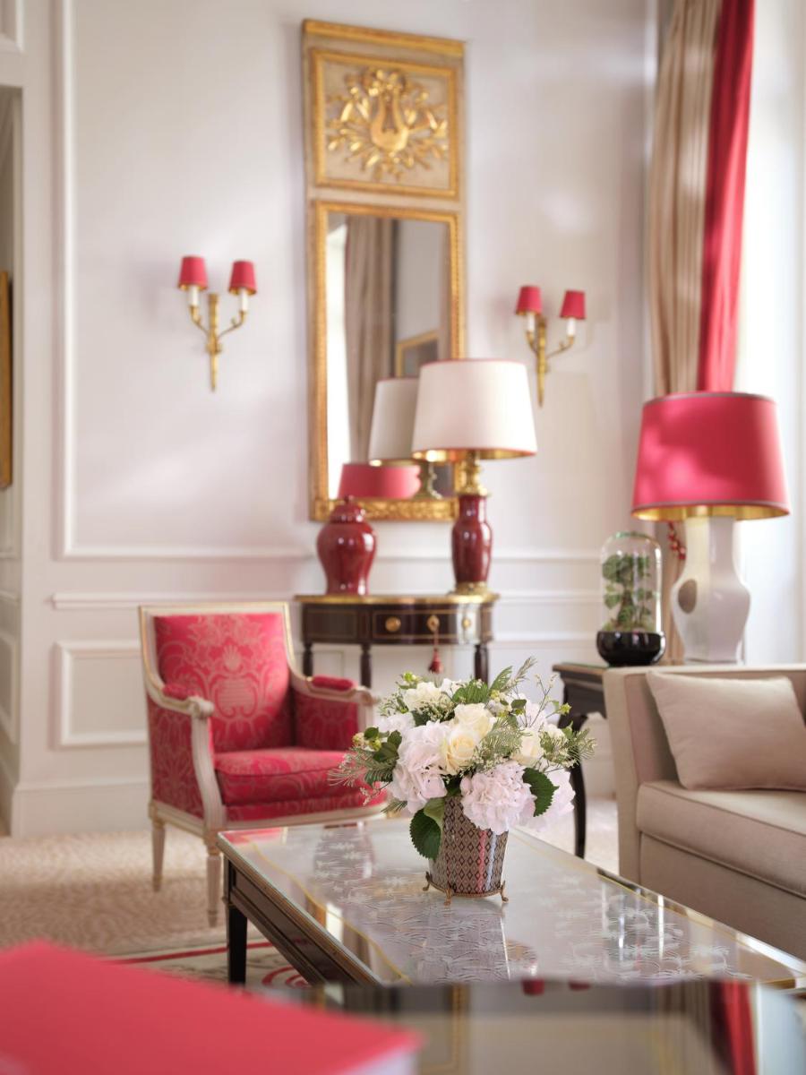 Hôtel Plaza Athénée - Dorchester Collection