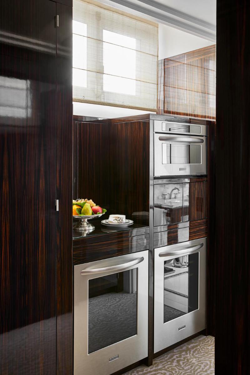 Hôtel Plaza Athénée - Dorchester Collection