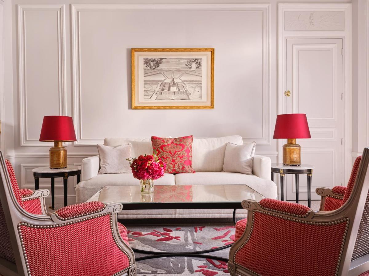 Hôtel Plaza Athénée - Dorchester Collection